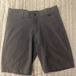 Boys 12 Travis Mathew Gray Performance Golf Shorts